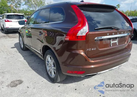 2016 Volvo Xc60 T5 Drive-E Premier из США, поврежденный, VIN YV440MDK3G2785906